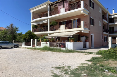 Lefkas Family Apartment 01.jpg